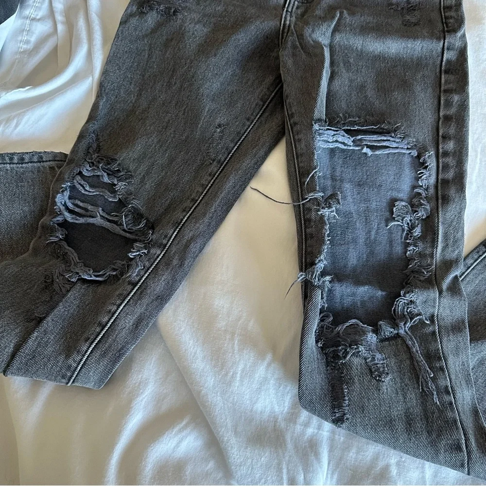 Distressed Black Straight Leg Jeans